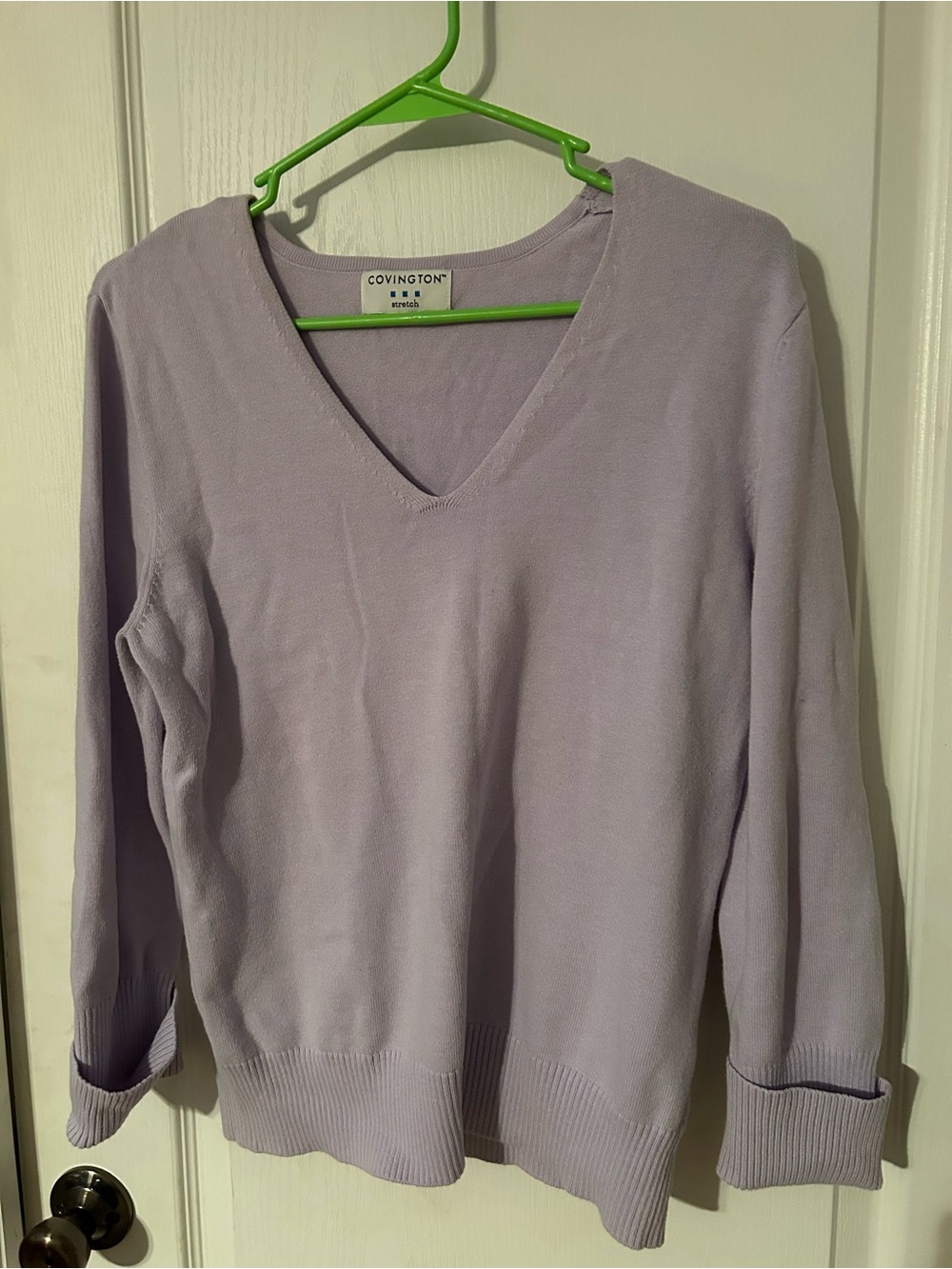 Covington Light Lavender V-Neck Women's Sweater